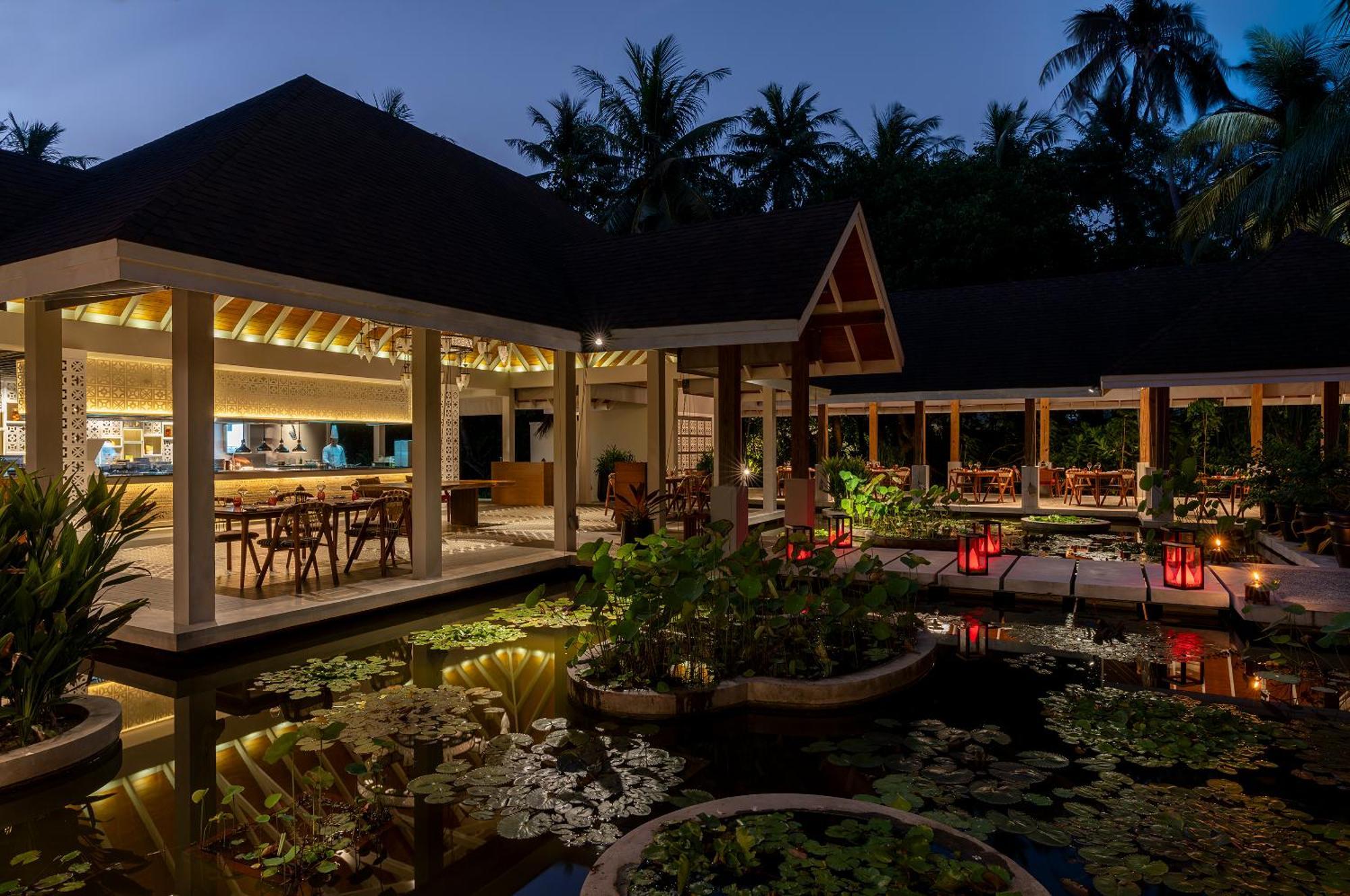Dhigali Maldives - A Premium All-Inclusive Resort Meedhoo  Екстериор снимка